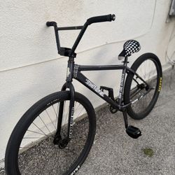 Throne 29er block boy bike grey