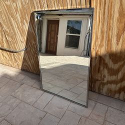 metal framed mirror 