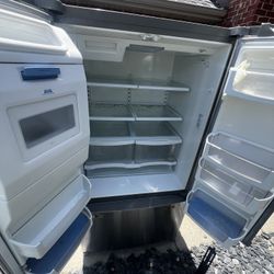 Working Refrigerator 