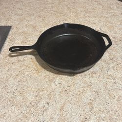 12” Cast Iron Skillet