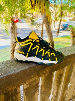 Brand new Filler shoes, size 10
