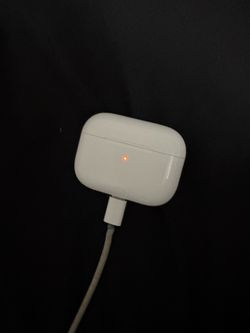 Apple AirPods Pro 2 USB-C Charging Case ONLY