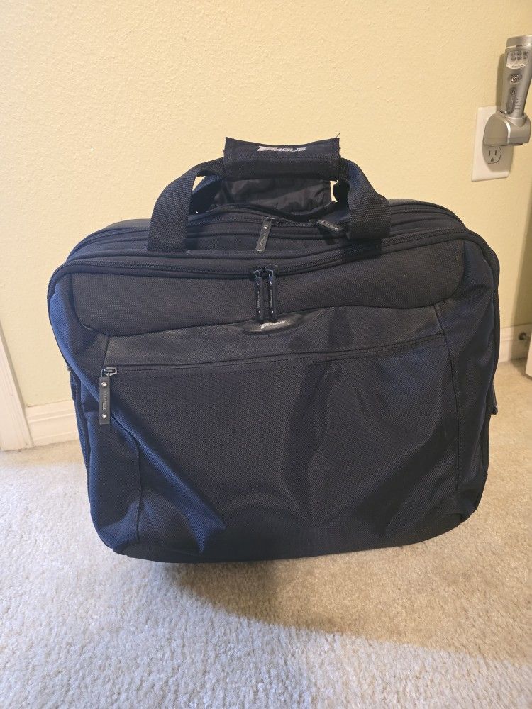 Targus Rolling Brief Case
