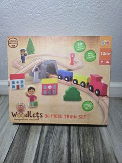 Woodlets 30-Piece Train Set