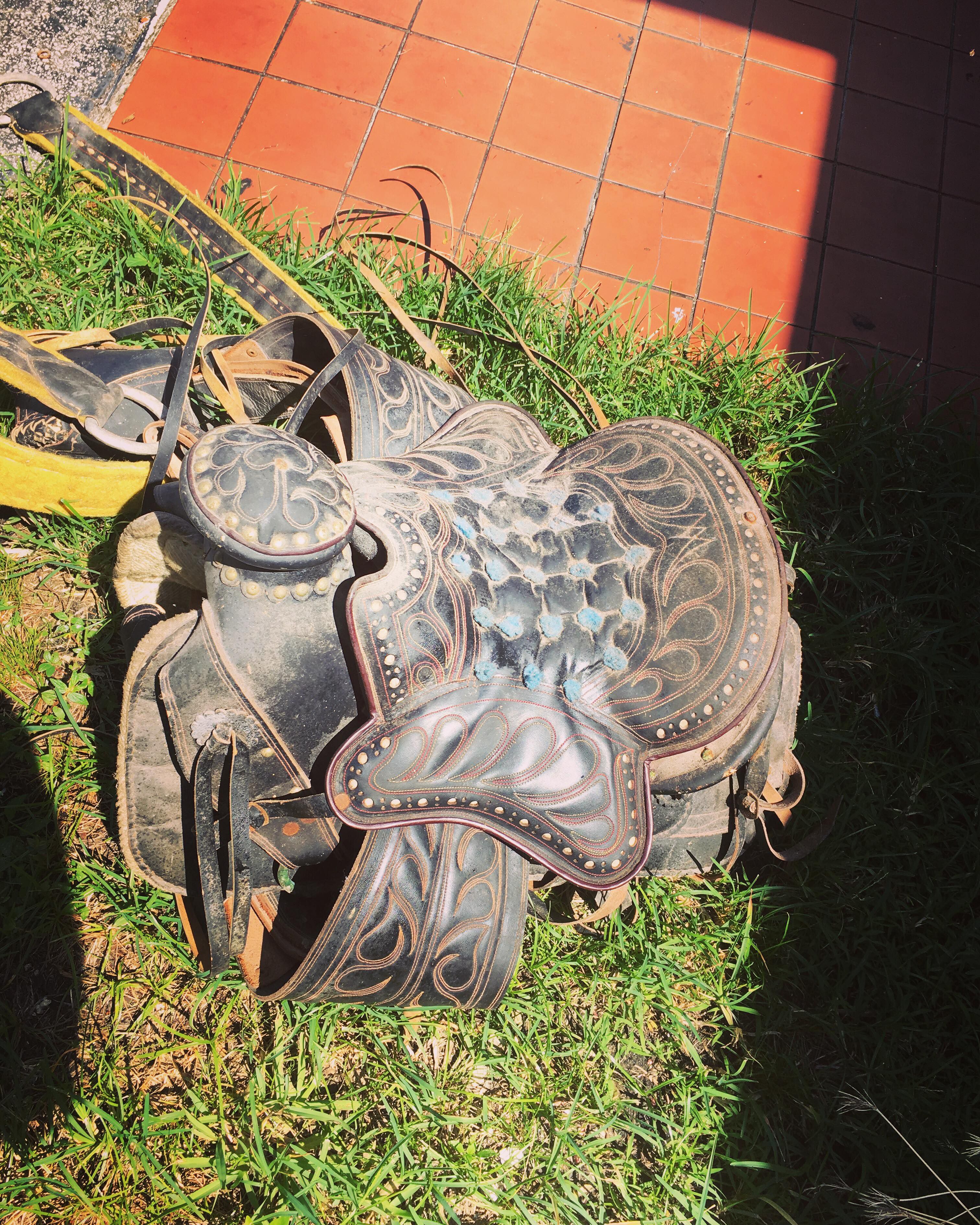 [Antique] HORSE SADDLE (Must See)!!!