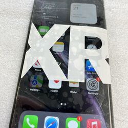iPhone XR factory unlocked for any carrier 64 GB good condition