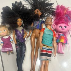 Random Dolls 