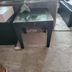 End table