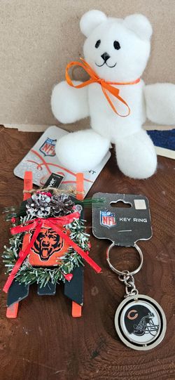 NFL, CHICAGO BEARS: (×3) MINI BEAR, ORNAMENT, KEY CHAIN, FIRM.