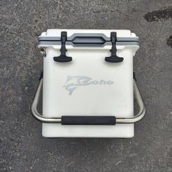 Online Only
COHO 24-quart Injection Molded Cooler