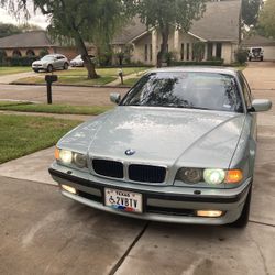 2001 BMW 7 Series