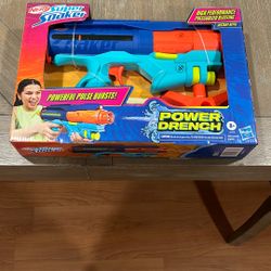 Nerf Super Soaker Power Drench Water Blaster, Water Toys, 8+