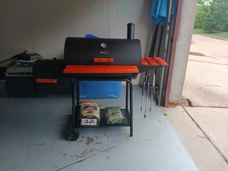 Royal Gourmet Grill Plus Smoker