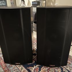 Klipsch KSB 3.1 Bookshelf Speakers. One Pair. 