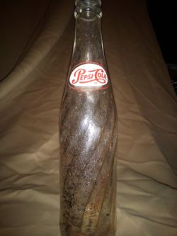 RARE VINTAGE PEPSI COLA GLASS BOTTLE 