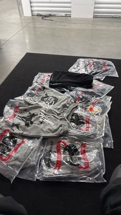 Designer / Streetwear racks available