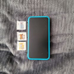 New Nintendo 2DS XL Turquoise And Black