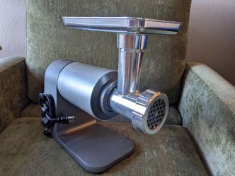 GoWISE GW88012 2000W Meat Grinder Food Processor w Vegetable Attachments