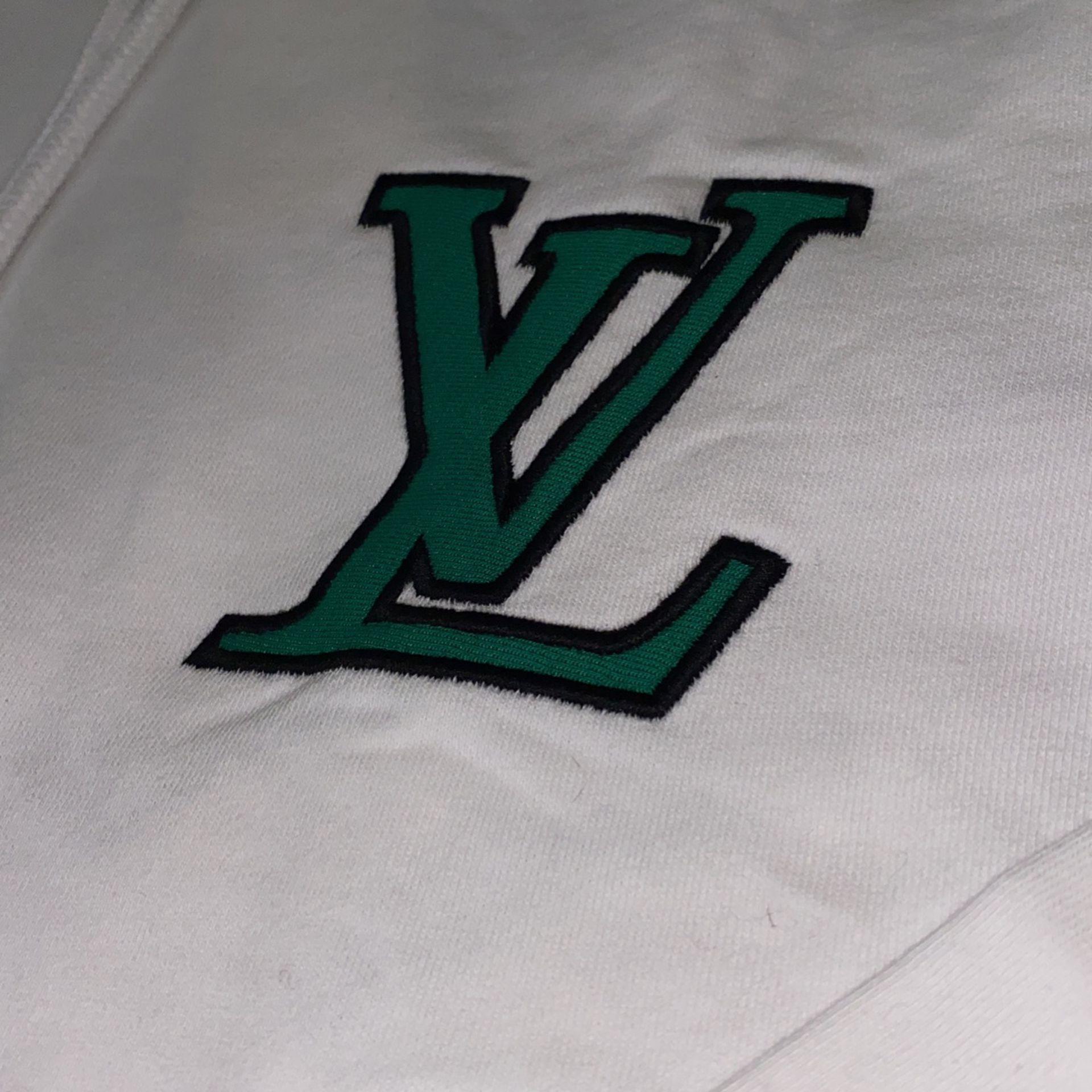 LV Monogram Bandana Short-Sleeved Hoodie for Sale in Irvine, CA - OfferUp