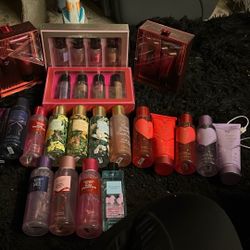Victoria Secret Sets N Sprays 