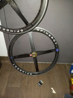 Spinergy 26in carbon fiber rims