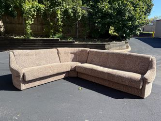 European Style Beige Curved Sectional Sofa Couch with Storage – FREE Curbside Delivery