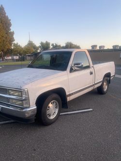 1990 Chevrolet pickup
