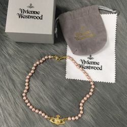 Vivienne Westwood Mini Bas Relief Choker in Gold