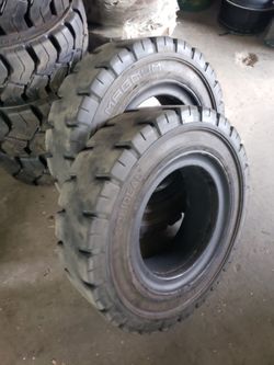 Forklift Tires
