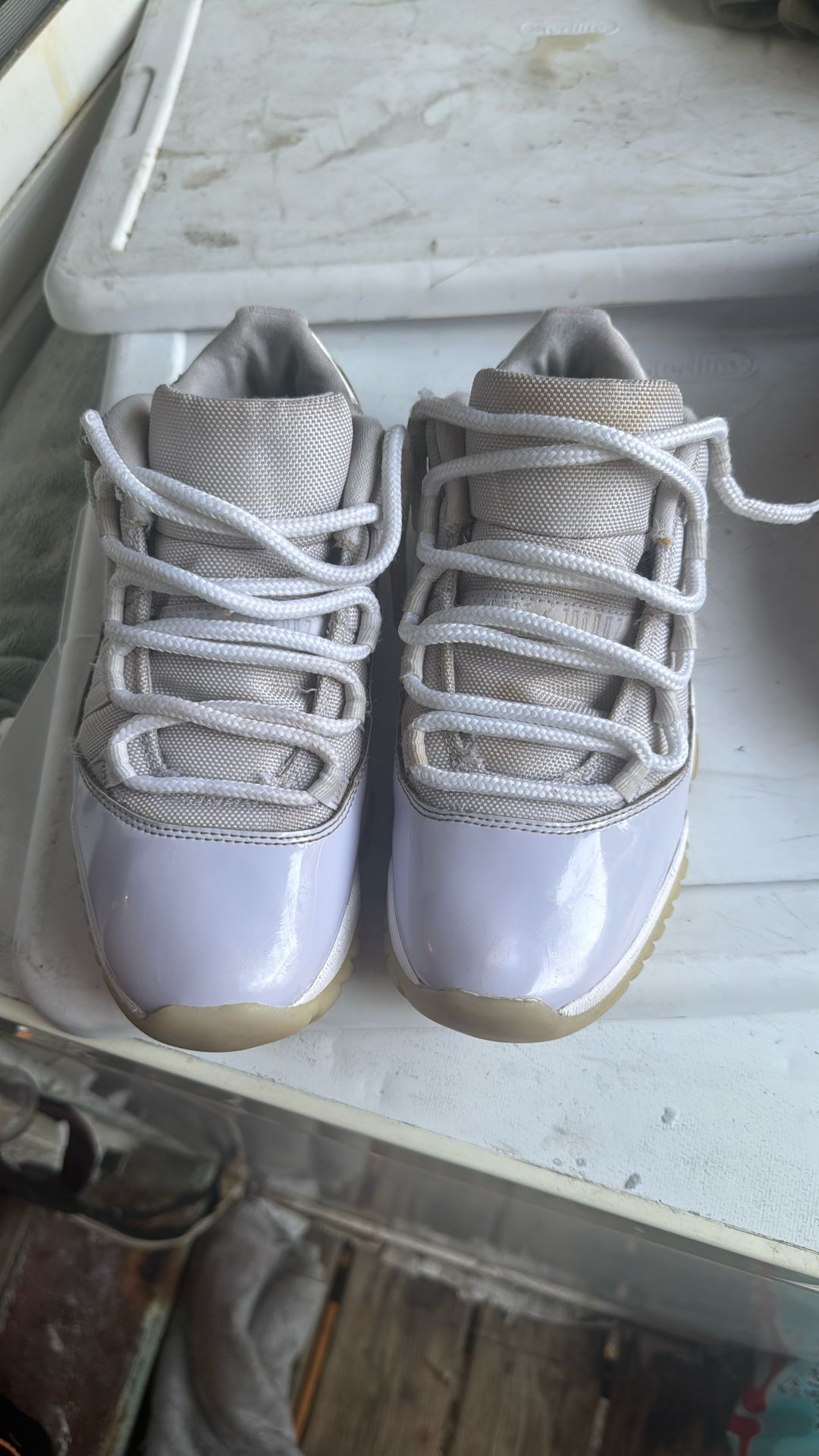 Jordan 11 Pure Violet size 8 USED