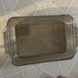 2 Glass Baking Pans