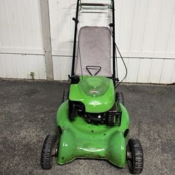 Lawn Mower (Just Serviced) Self Propelled Transmission