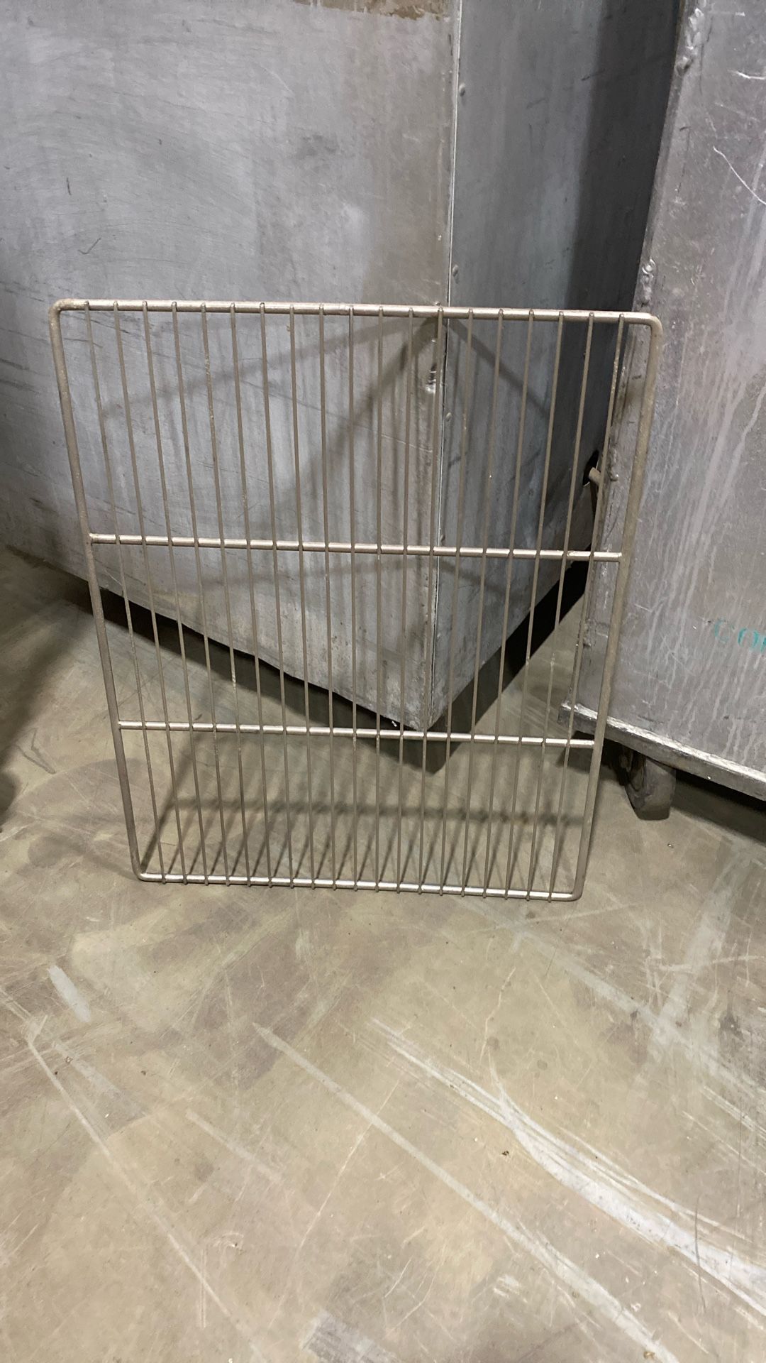 Wire Racks 14 Available 21 X 26