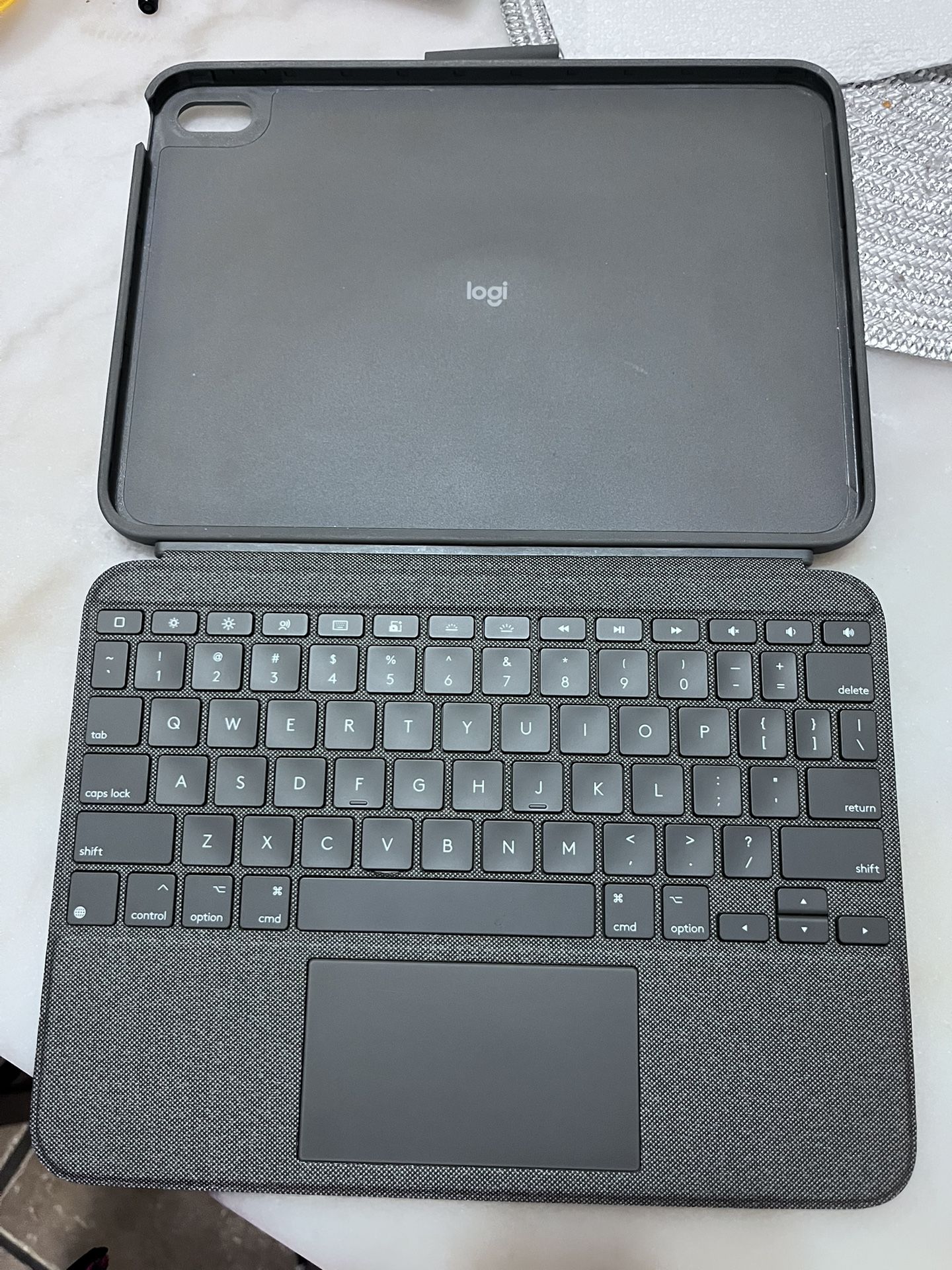 Logitech Keyboard Case