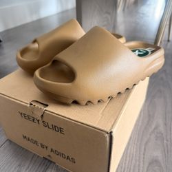 Yeezy Slides