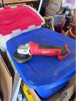 Milwaukee m18 cutoff wheel(200 new)