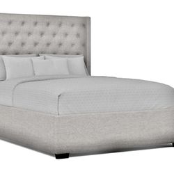 Queen Bed + Mattress | Cama Queen