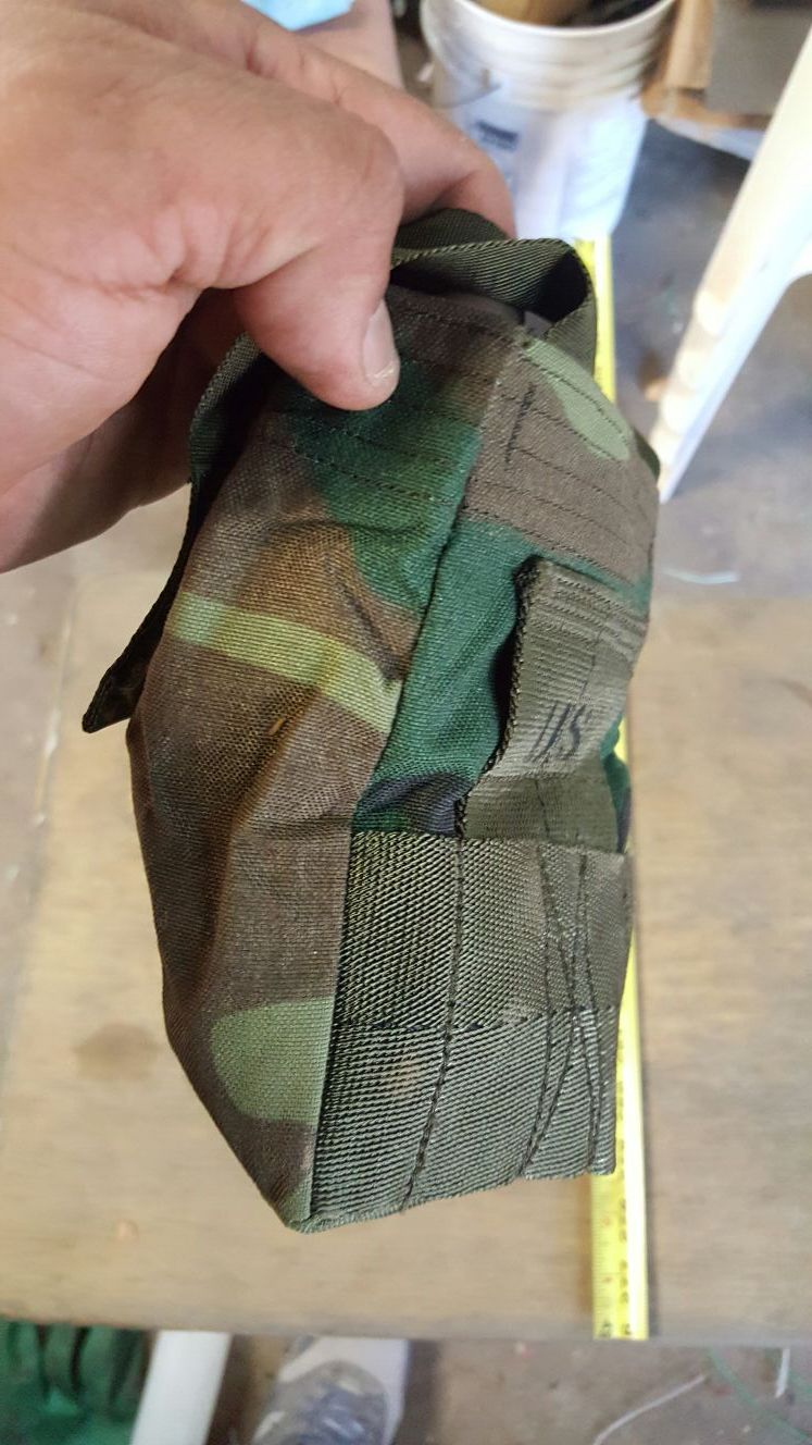 Radio pouch