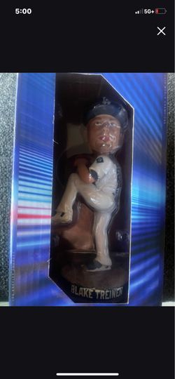 2025 Blake treinen  dodger bubble head
