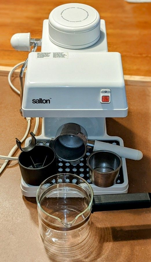 Salton EX8 Cappuccino & Espresso Machine 