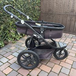 Baby Trend jogging stroller used for my small dog has adj handle and can fold down for transporting faded black