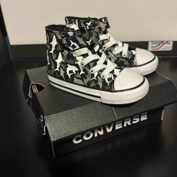 Converse Size 7 Infant 