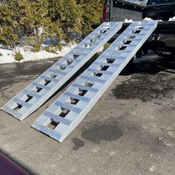 Aluminun loading ramps 72x15 heavy duty