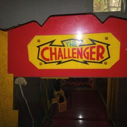 The Challanger Arcade Game