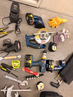 Ryobi Piece Tool Set 18 volt w/Ridgid Pluming Tool Toilet Pipe Drain Clog Snak