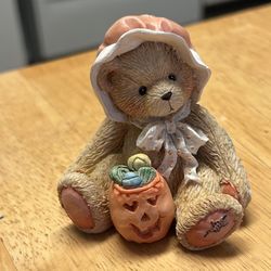 1 Cherished Teddies Halloween Figurine “Connie” Bear 