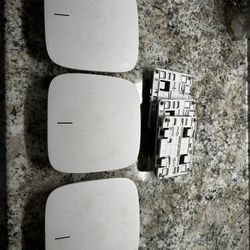 3 Cambium Network Wireless Access Points