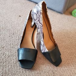 Calvin Klein heels size 9