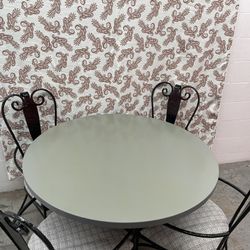 Quality Table/4 Chairs