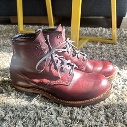 Red Wing Beckmen Boot in Black Cherry Excalibur (Size 9D) 